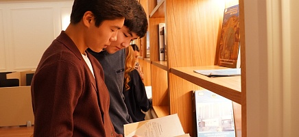 Столичные школьники познакомились с работой Архива Президента  фото галереи 3